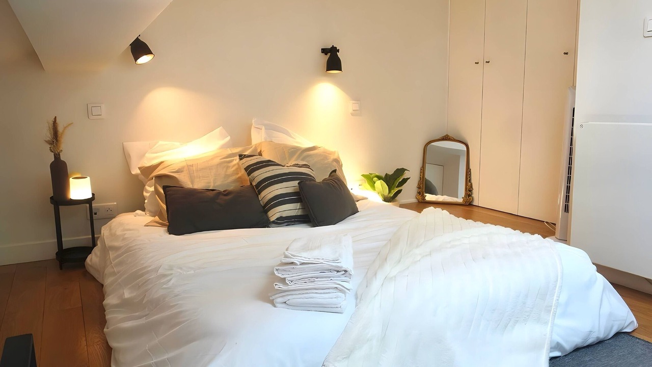 Photo of Bedroom in Enghien-les-Bains