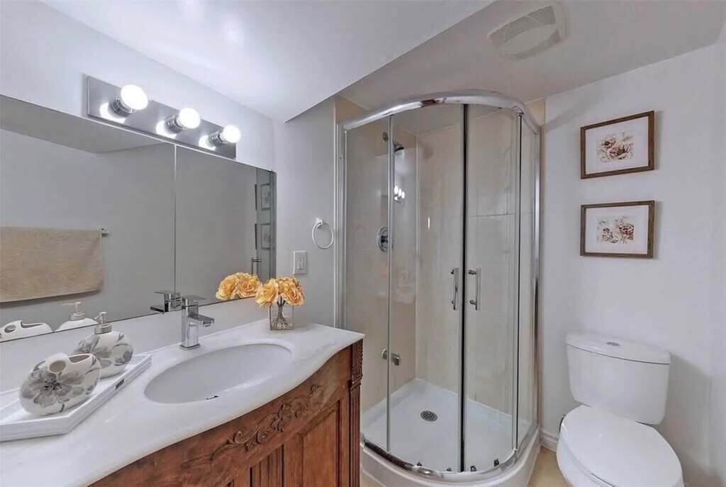 Photo of Bathroom in Tam O'Shanter-Sullivan