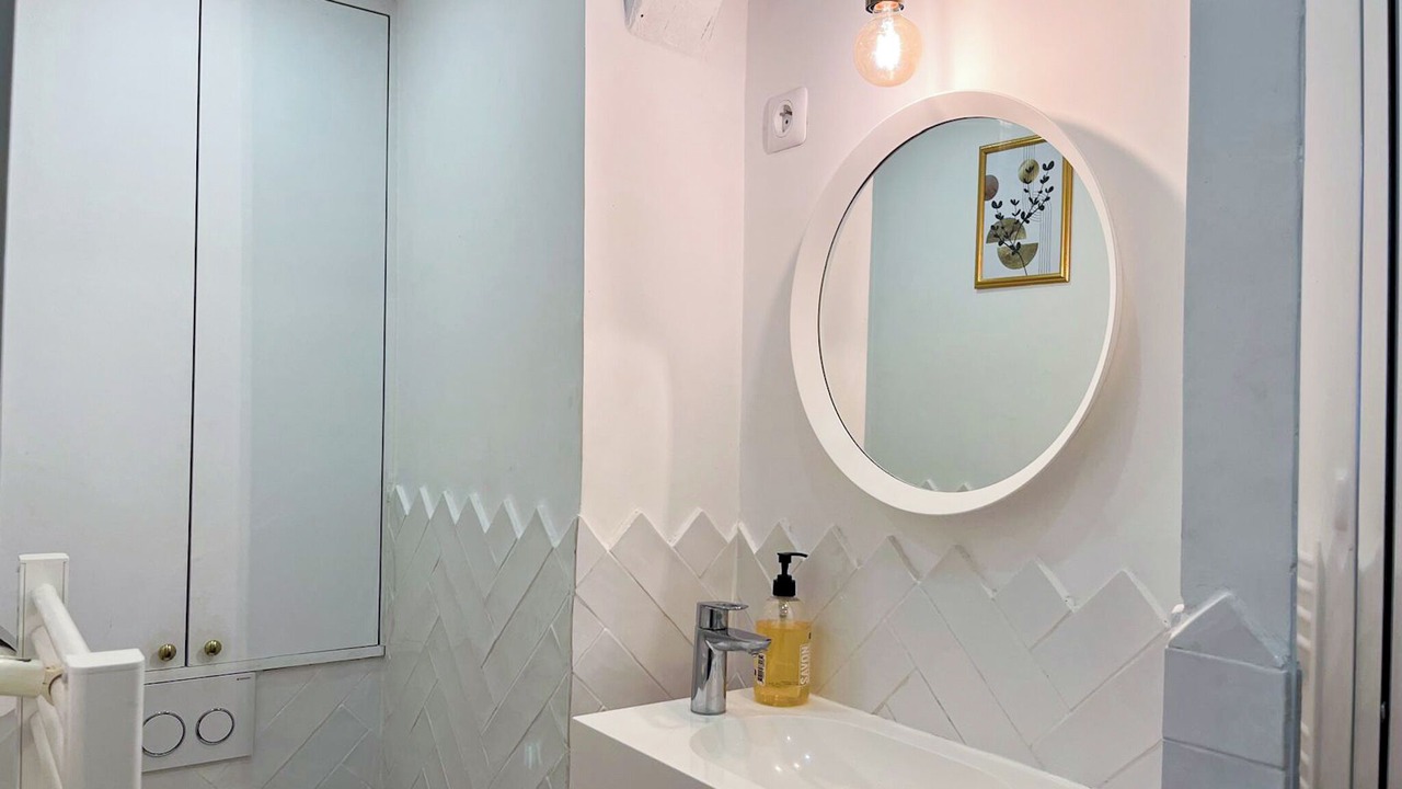 Photo of Bathroom in Gare-Jouvenet