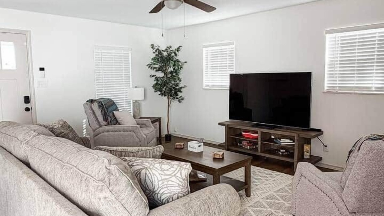 Photo of Livingroom in Knox City