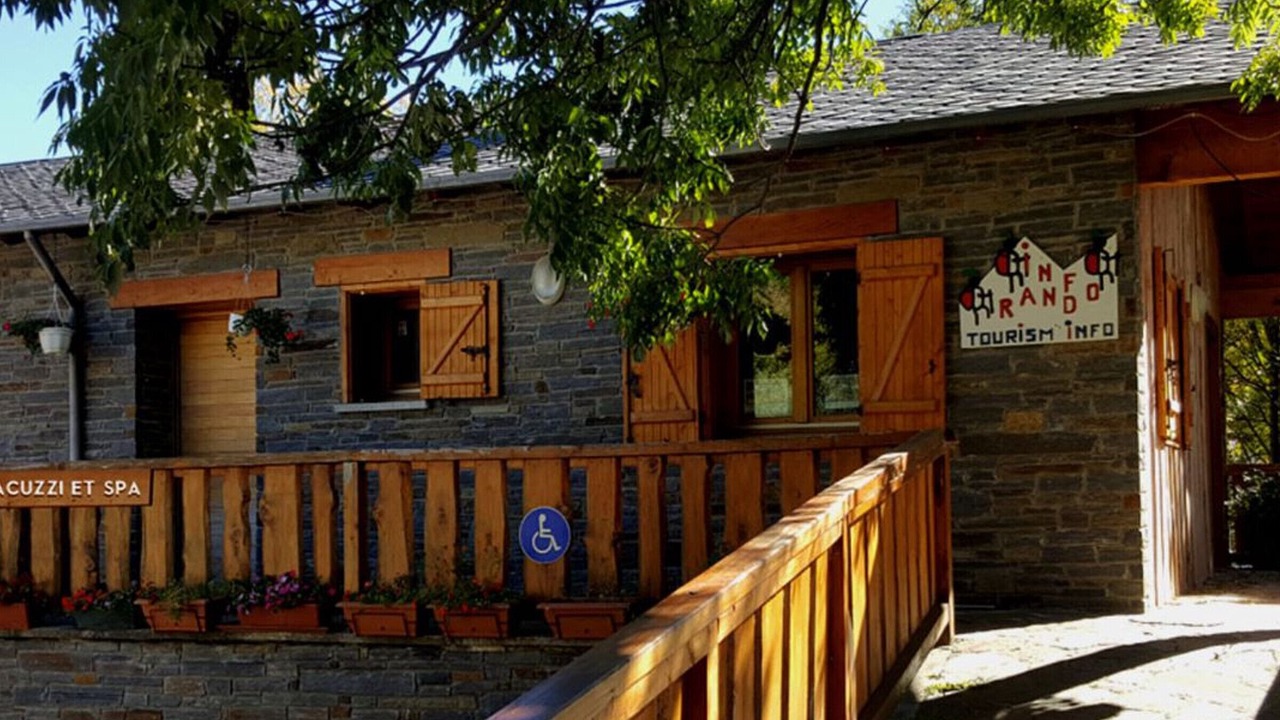 Photo of Outdoor in Estavar
