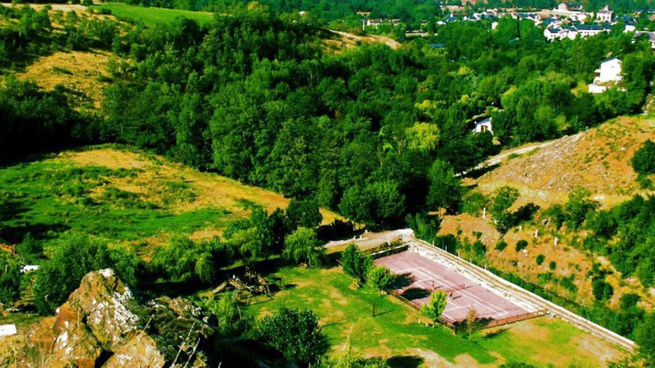 Photo of Outdoor in Estavar