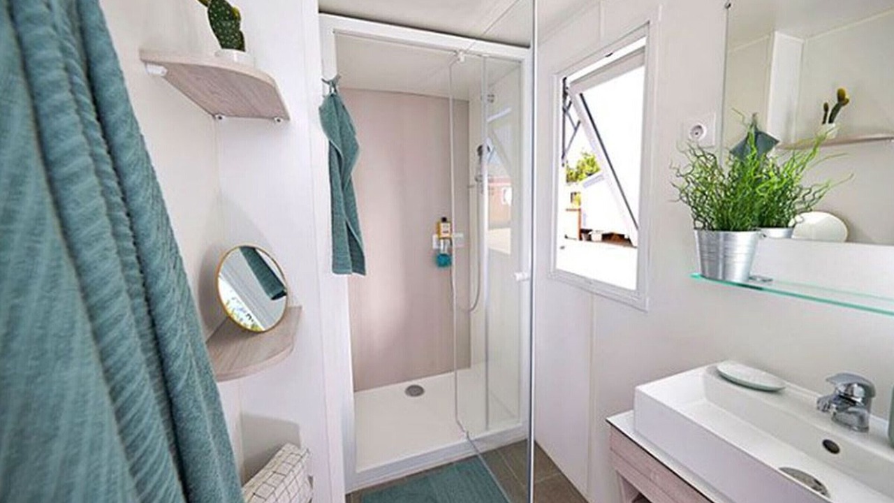 Photo of Bathroom in Anduze