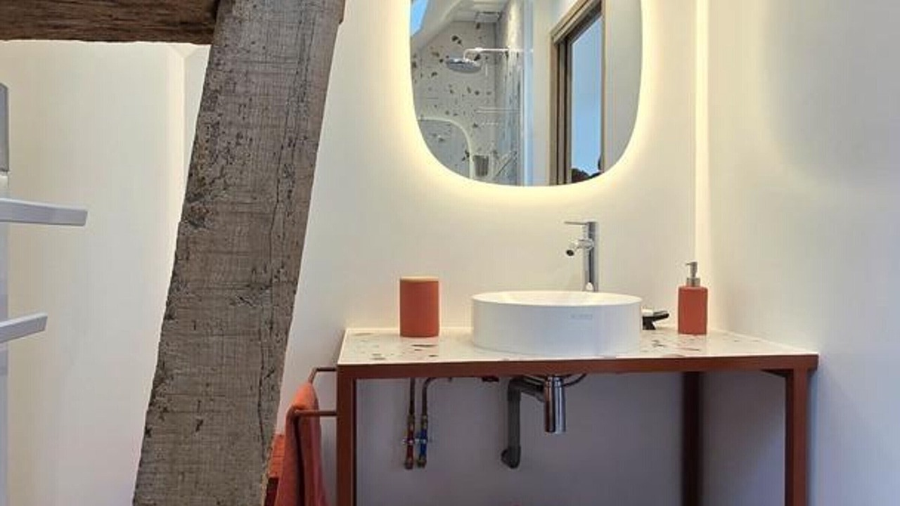Photo of Bathroom in Montainville