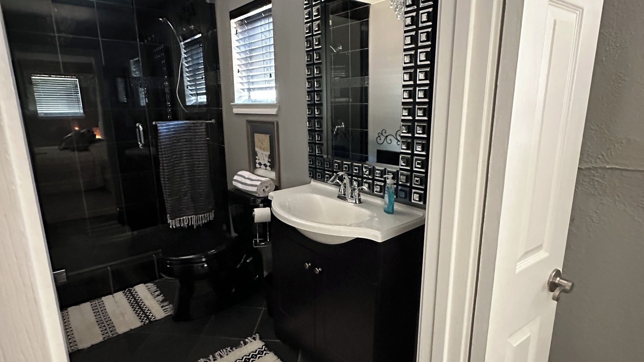 Photo of Bathroom in Fort Worth