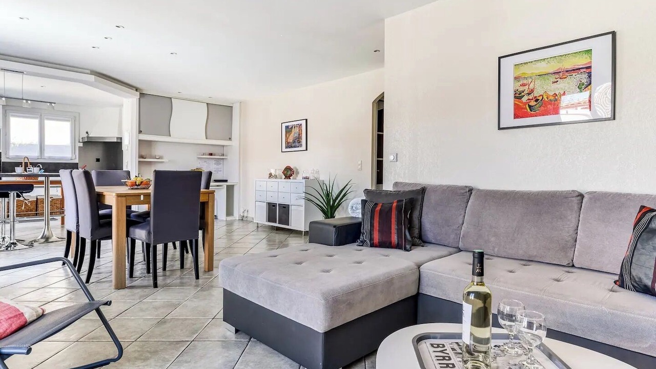 Photo of Livingroom in Villemolaque