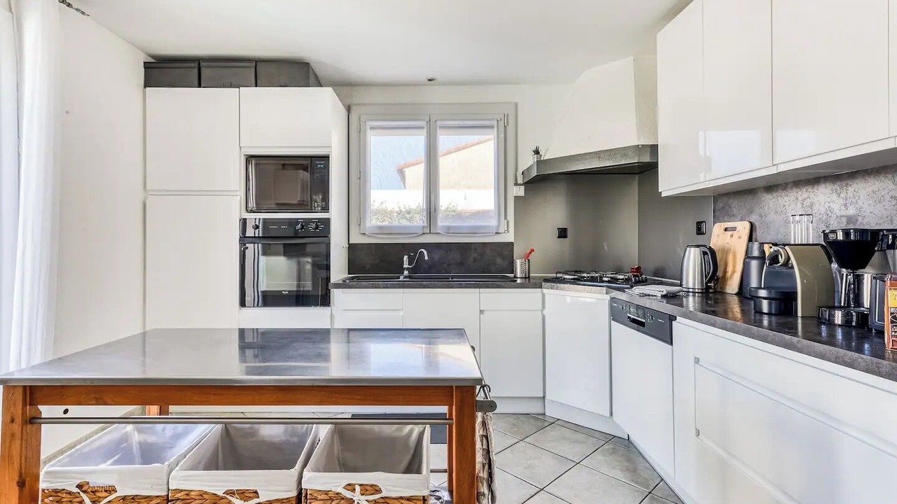 Photo of Kitchen in Villemolaque