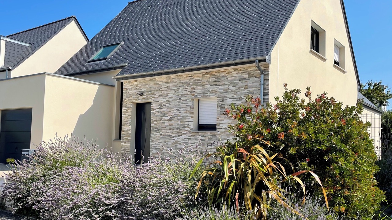Photo of Outdoor in Saint-Coulomb