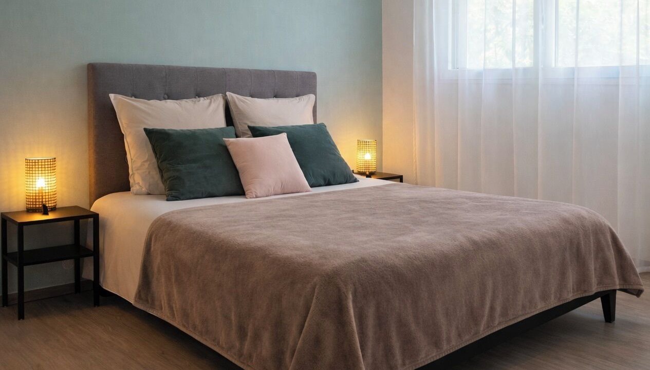 Photo of Bedroom in Saint-Coulomb