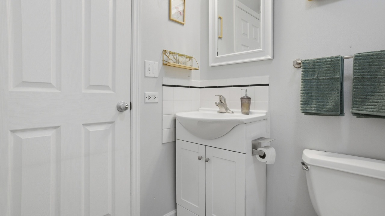 Photo of Bathroom in Elgin