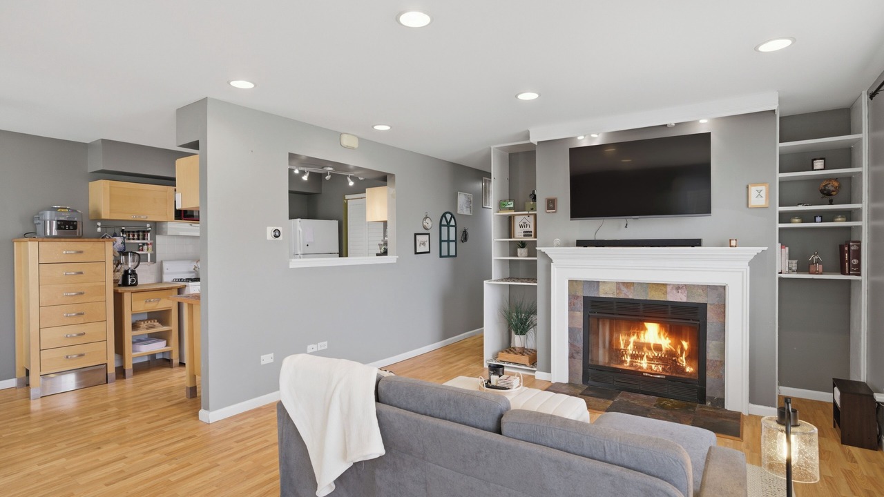 Photo of Livingroom in Elgin