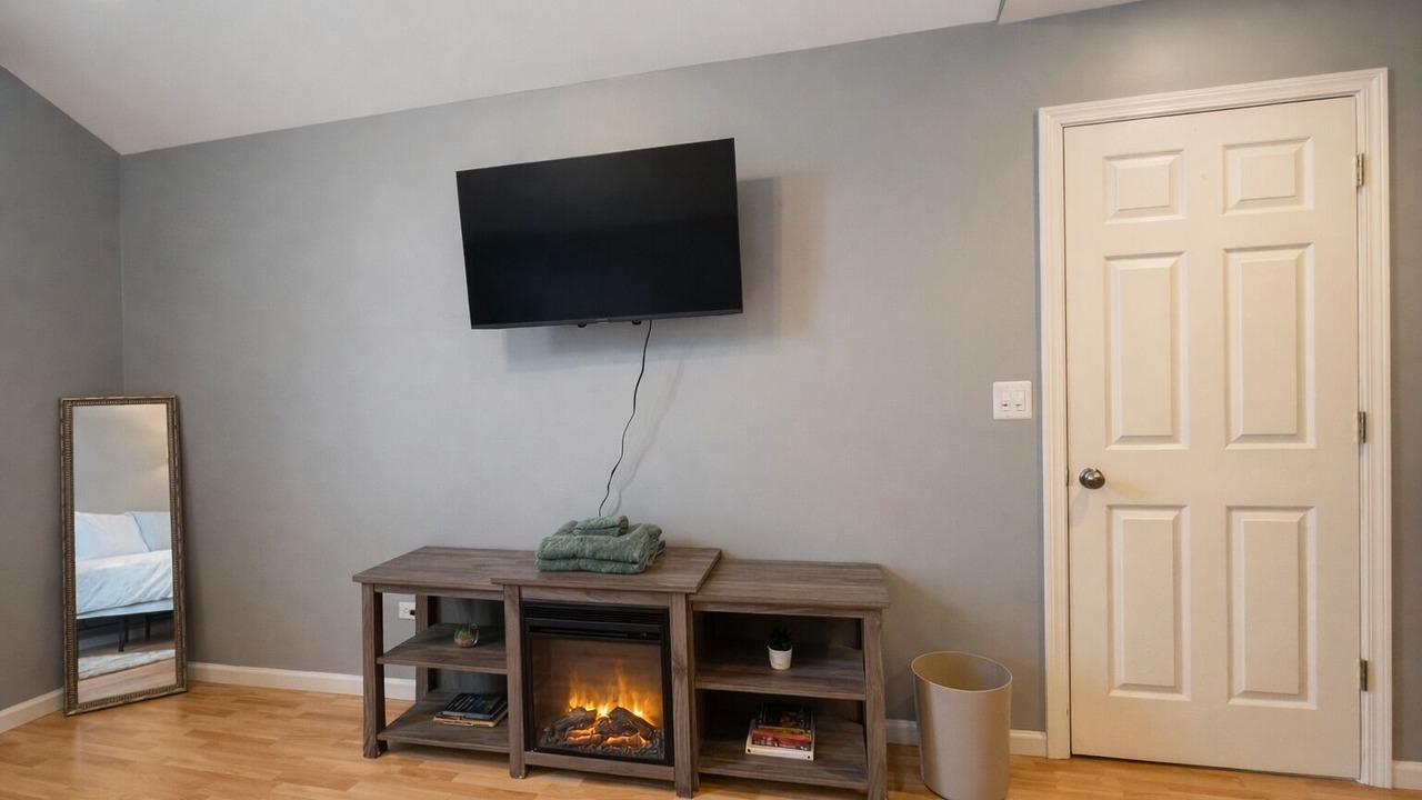 Photo of Livingroom in Elgin