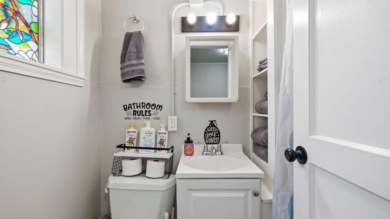 Photo of Bathroom in University District