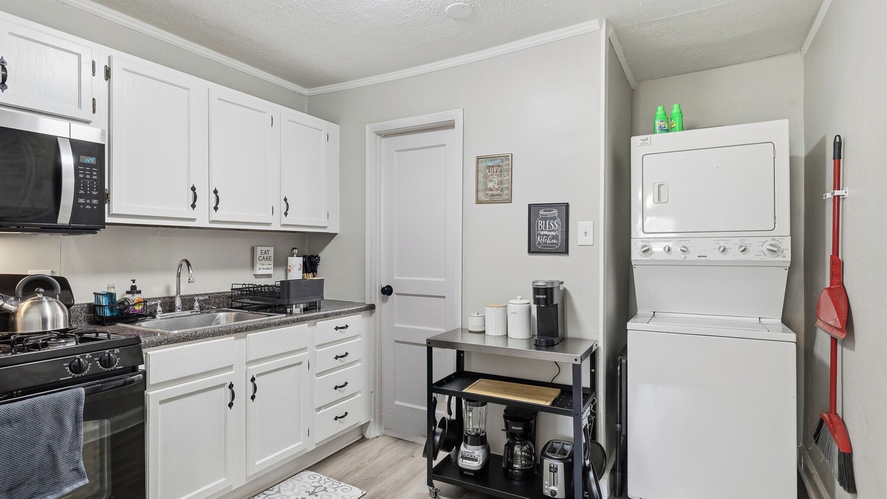 Photo of Kitchen in University District