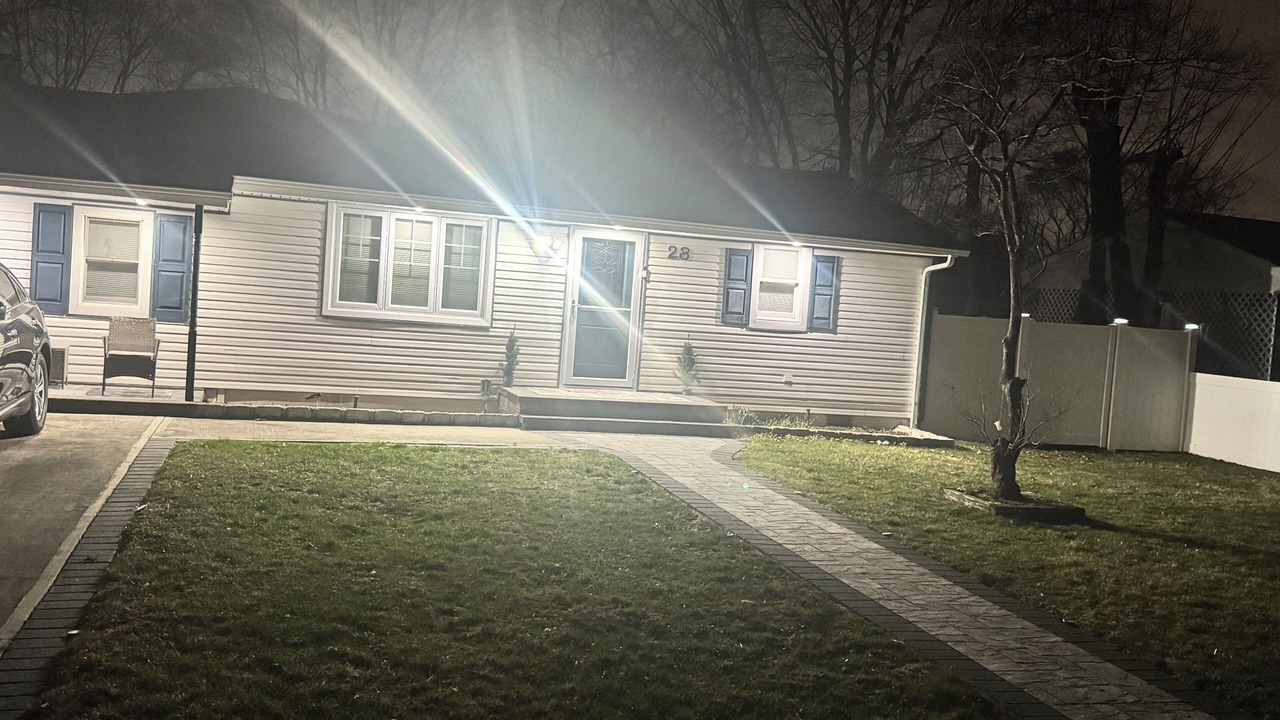 Photo of Outdoor in Central Islip