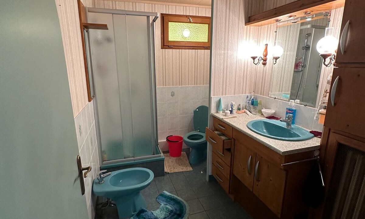 Photo of Bathroom in Tillieres-sur-Avre