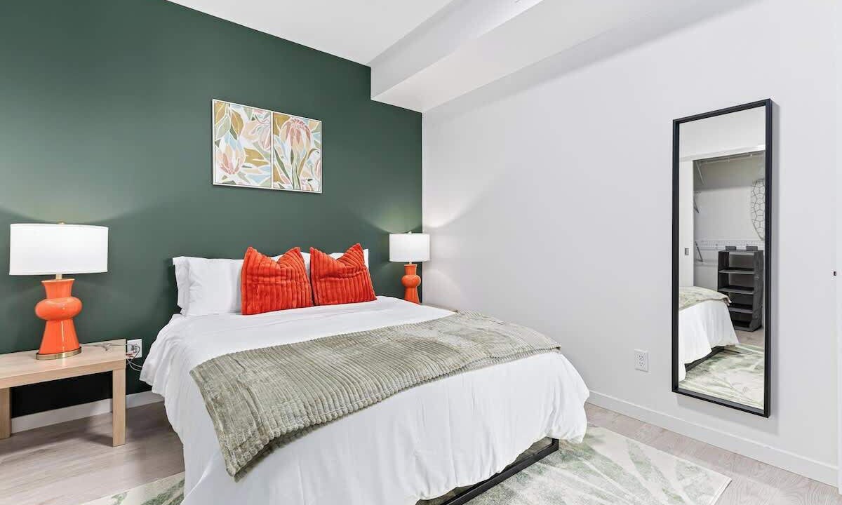 Photo of Bedroom in Uptown