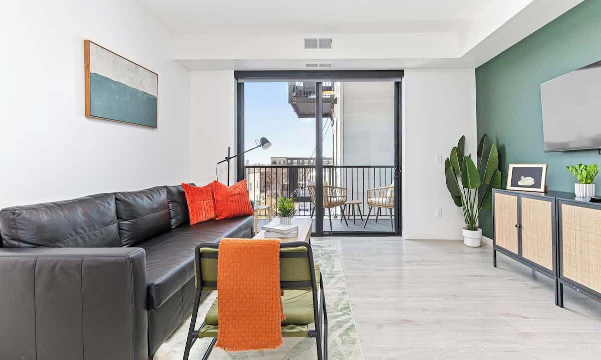Photo of Livingroom in Uptown
