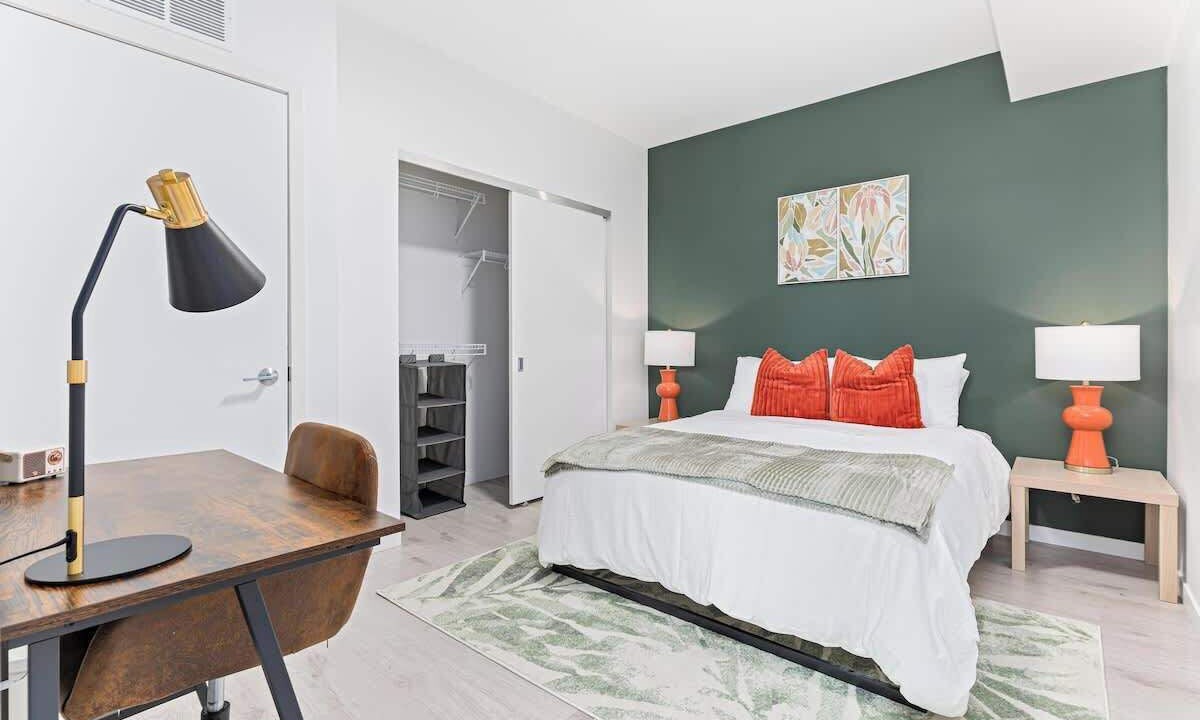 Photo of Bedroom in Uptown