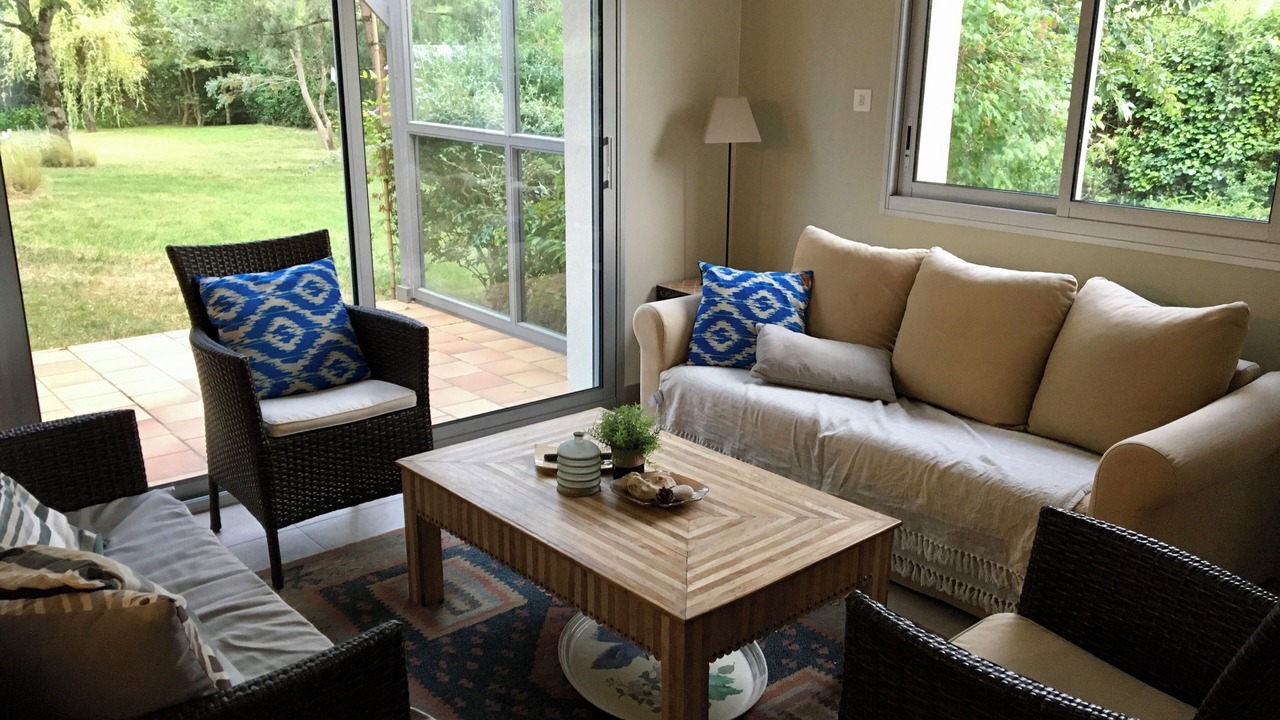 Photo of Livingroom in Saint-Marc-sur-Mer