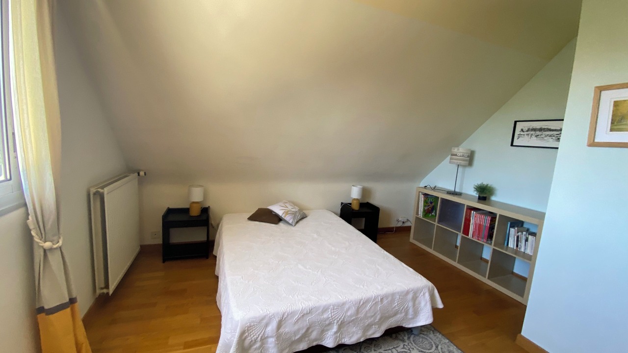 Photo of Bedroom in Saint-Marc-sur-Mer