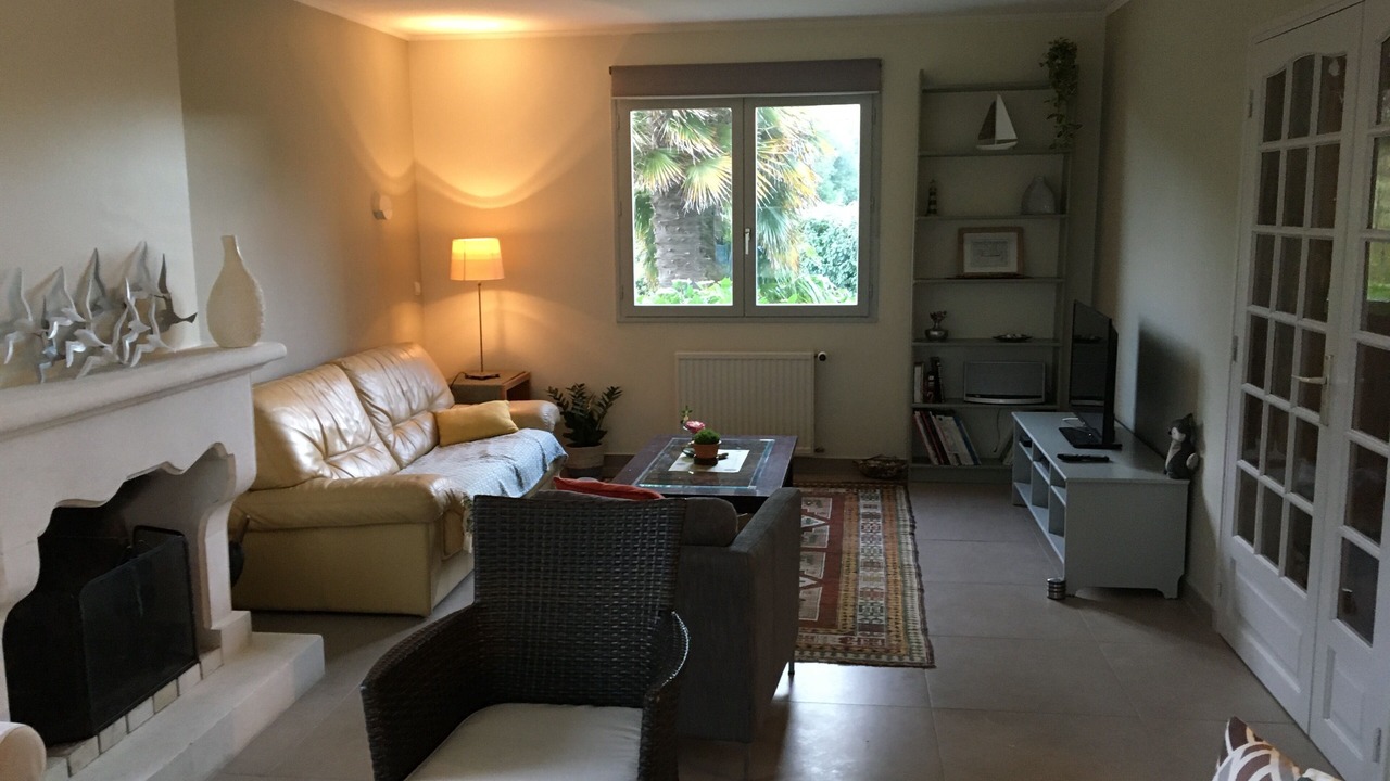 Photo of Livingroom in Saint-Marc-sur-Mer