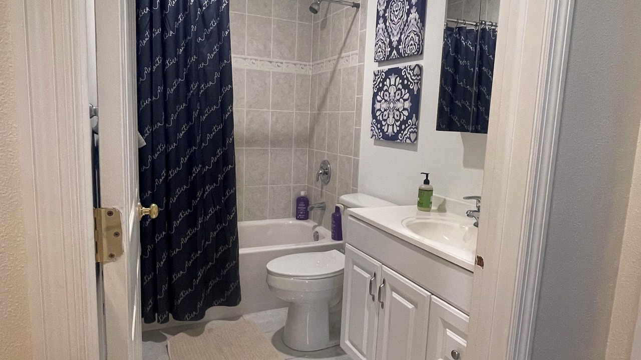 Photo of Bathroom in Tarpon Springs