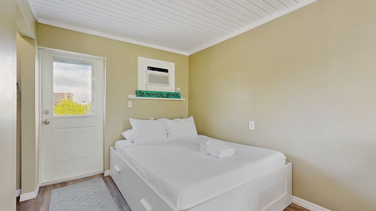 Photo of Bedroom in Marathon