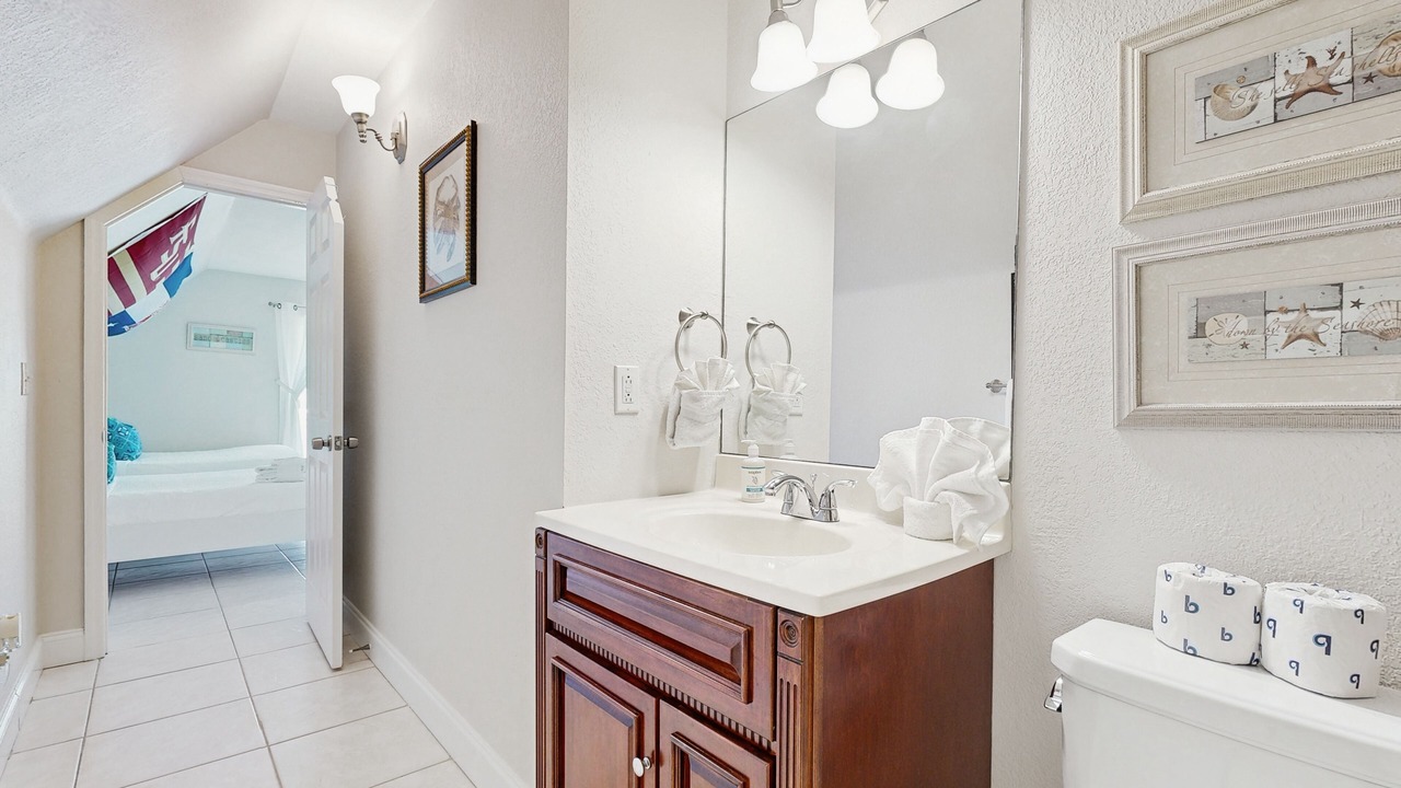 Photo of Bathroom in Key Largo Village