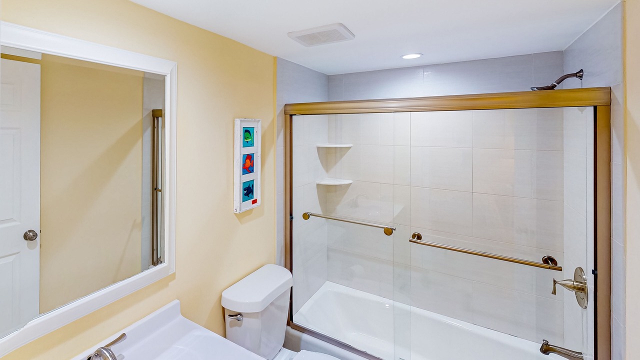 Photo of Bathroom in Key Colony Beach