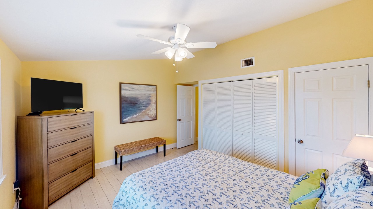 Photo of Bedroom in Key Colony Beach