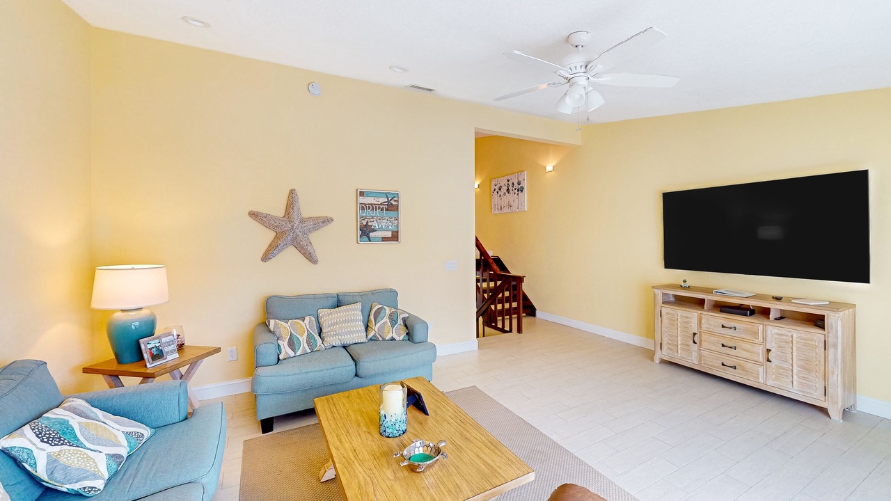 Photo of Livingroom in Key Colony Beach
