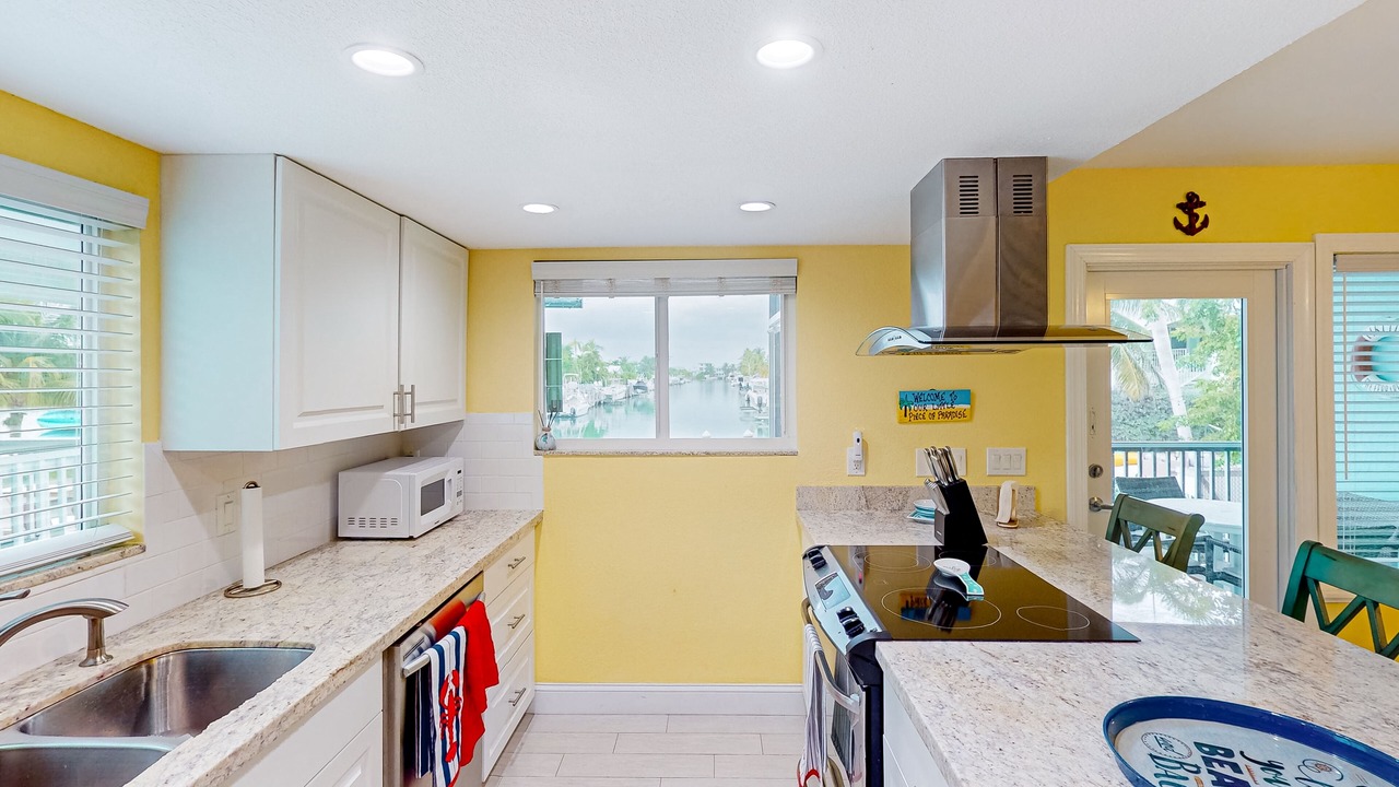 Photo of Kitchen in Key Colony Beach