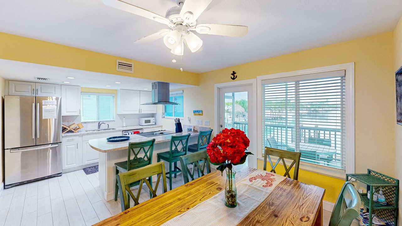 Photo of Kitchen in Key Colony Beach