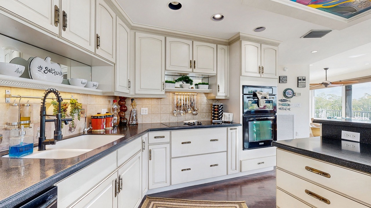 Photo of Kitchen in Twin Lakes