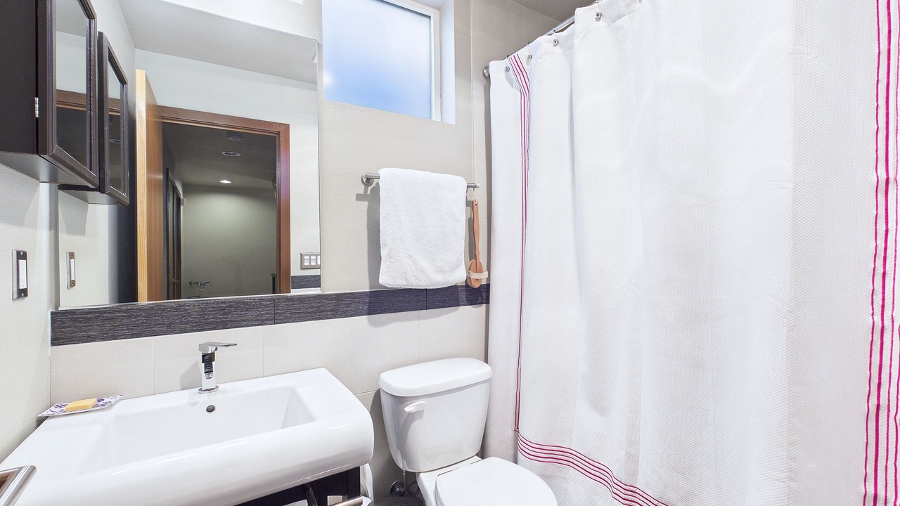 Photo of Bathroom in Whittier Heights