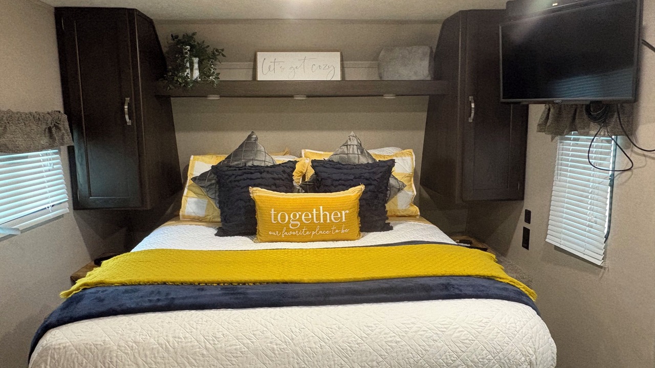 Photo of Bedroom in Surfside Beach