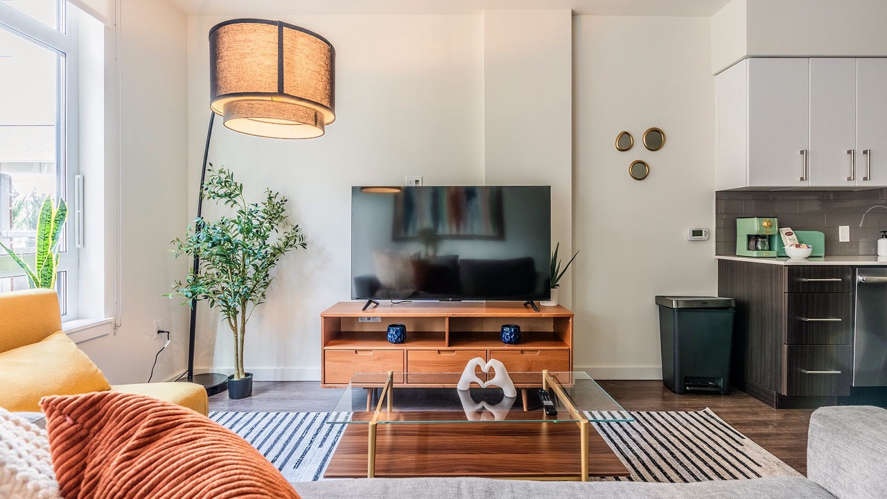 Photo of Livingroom in West Bellevue