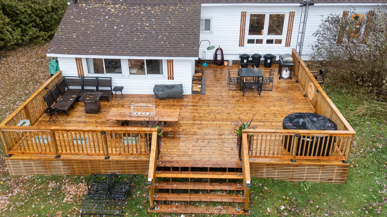 Photo of Outdoor in Denbigh