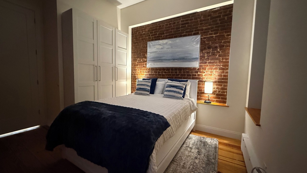 Photo of Bedroom in Upper Manhattan