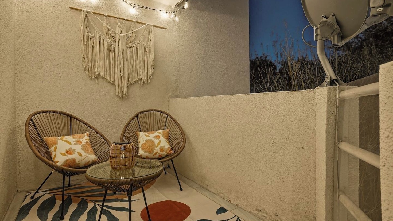 Photo of Patio Balcony in West University Place