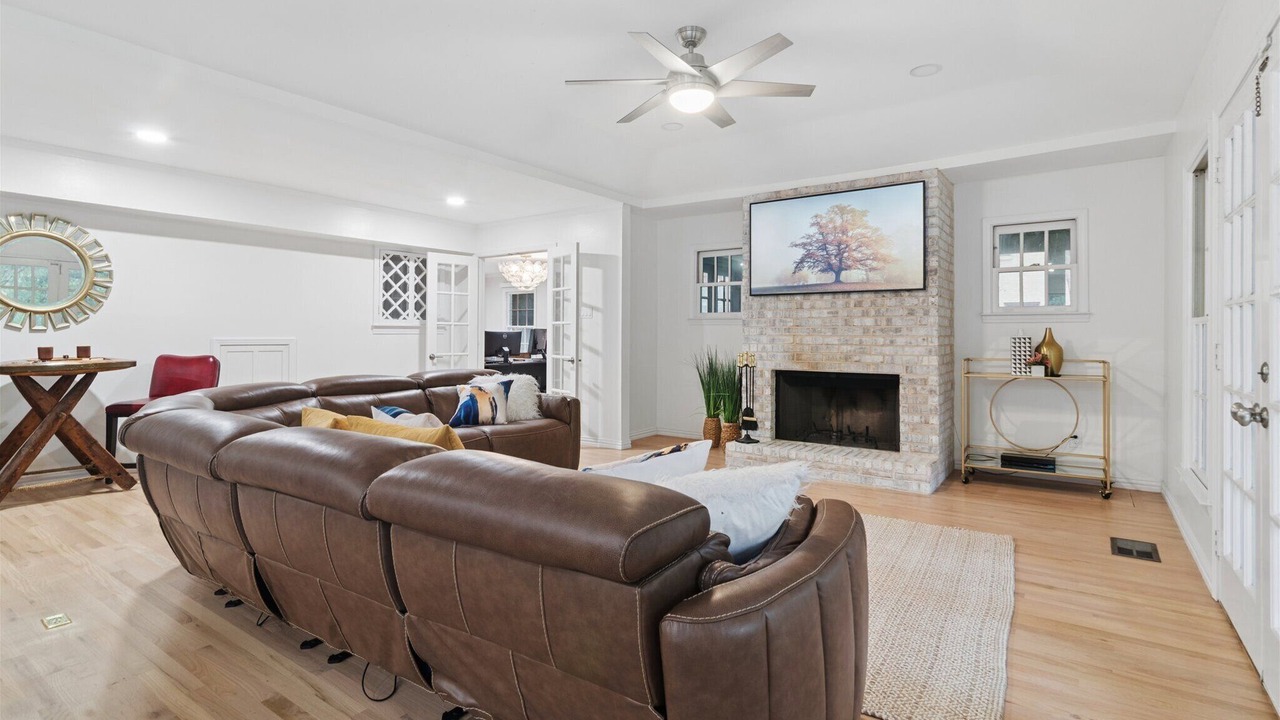 Photo of Livingroom in Dallas