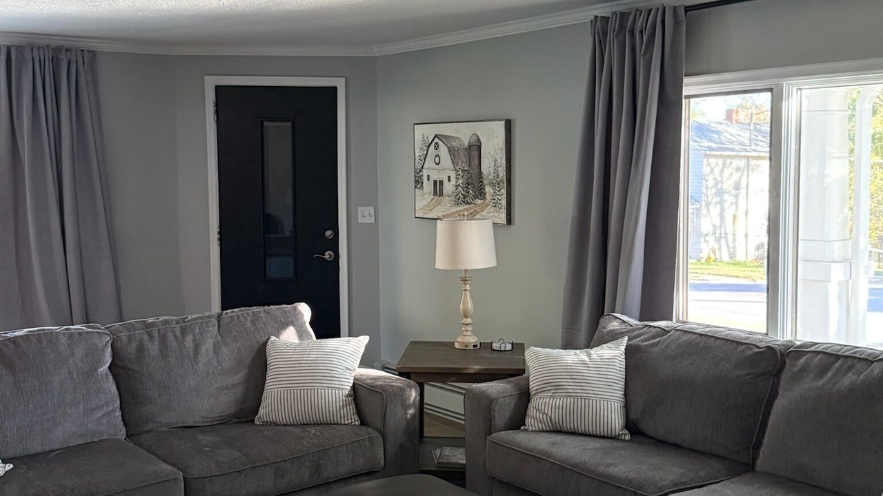 Photo of Livingroom in Centerville