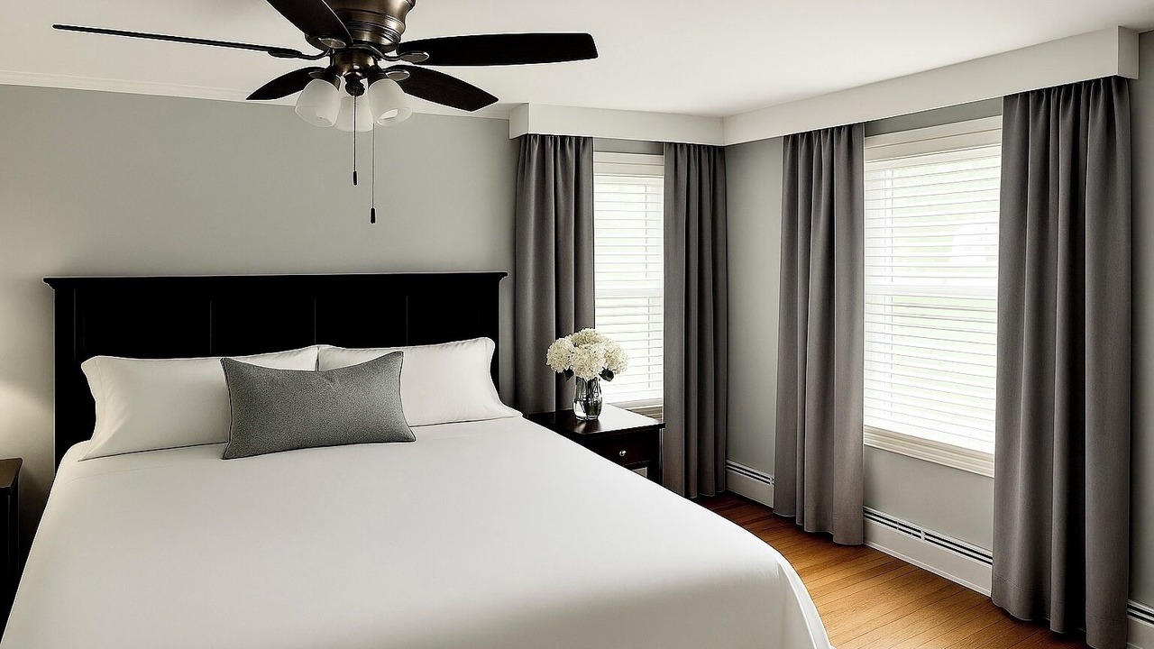 Photo of Bedroom in Centerville