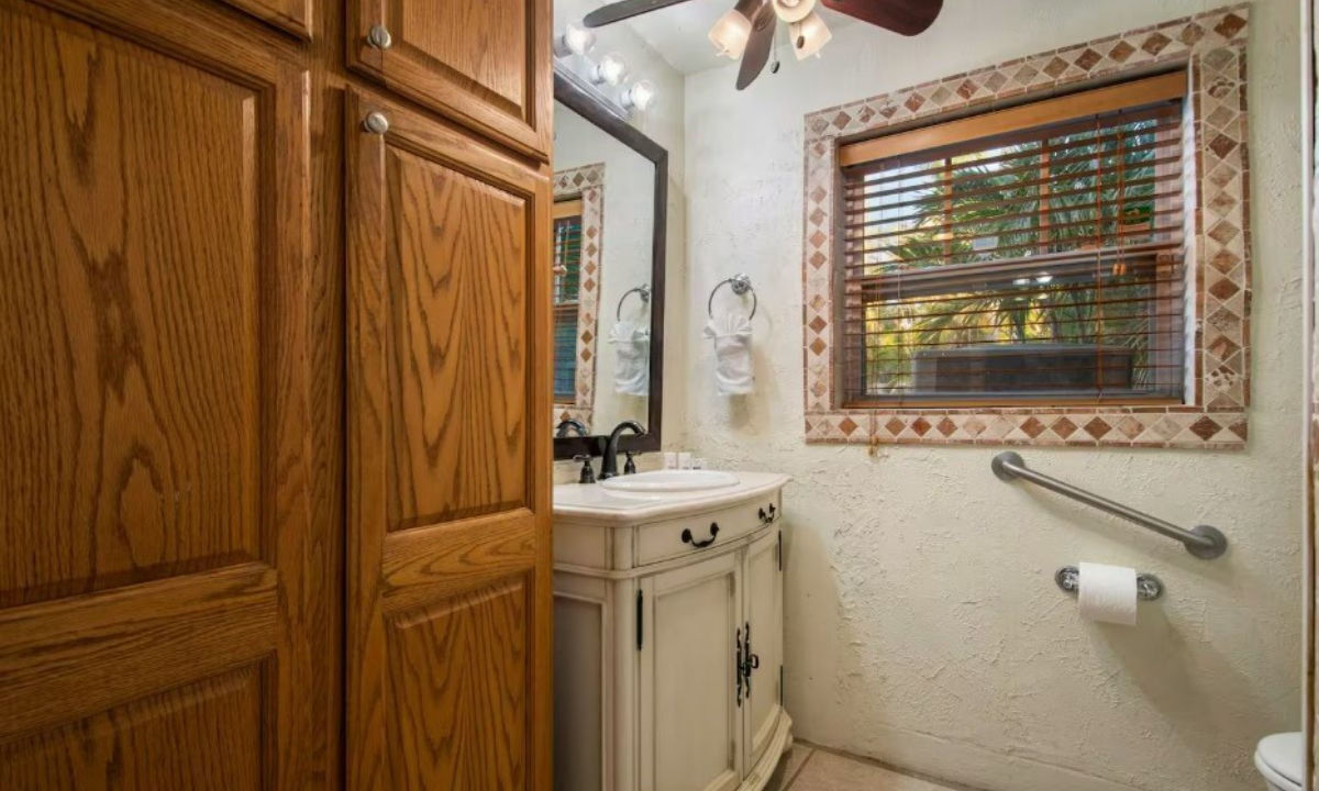 Photo of Bathroom in Bradenton