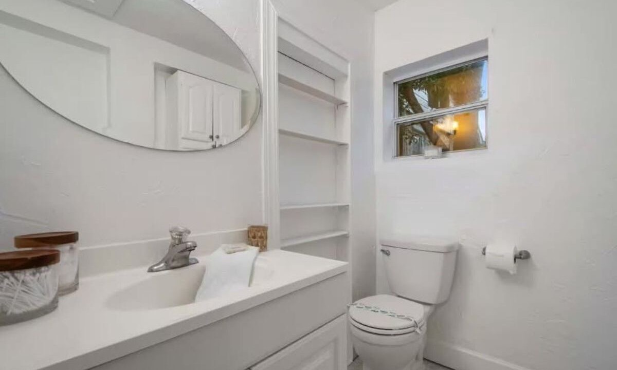Photo of Bathroom in Bradenton
