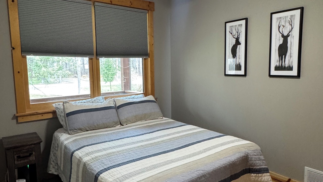 Photo of Bedroom in Crosslake