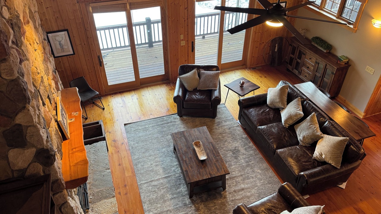 Photo of Livingroom in Crosslake