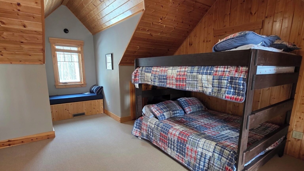Photo of Bedroom in Crosslake