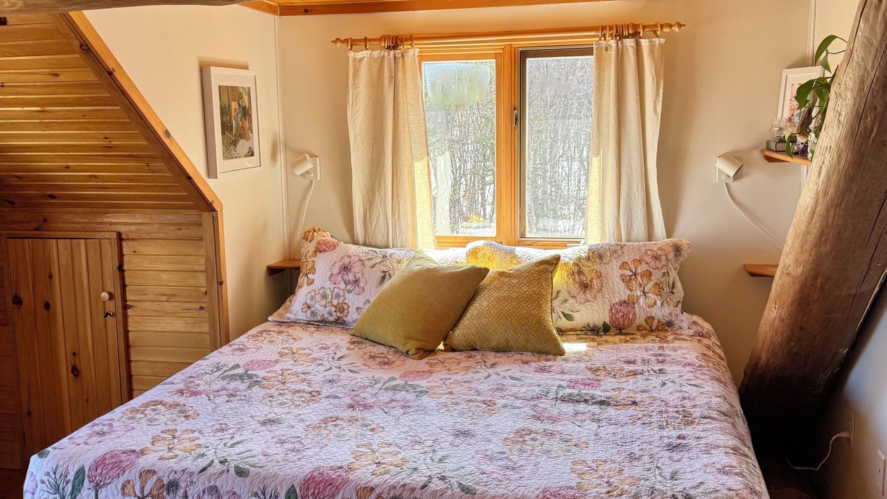 Photo of Bedroom in Annapolis Valley